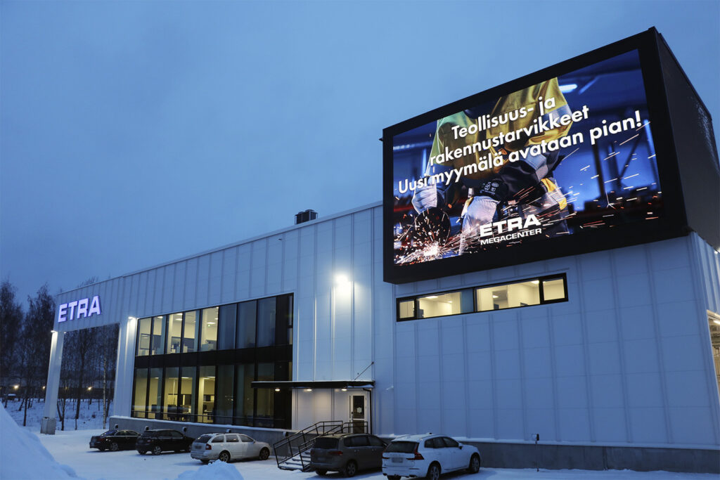 Etra Megacenter Pirkkala – Jättimäinen LED-näyttö